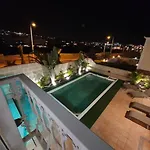 Vanesa Luxury Private With A Heated Pool, 4 Bedrooms And 4 Bathrooms * Costa Adeje (Tenerife)