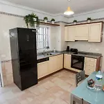 Villa Vanesa Luxury Private With A Heated Pool, 4 Bedrooms And 4 Bathrooms *