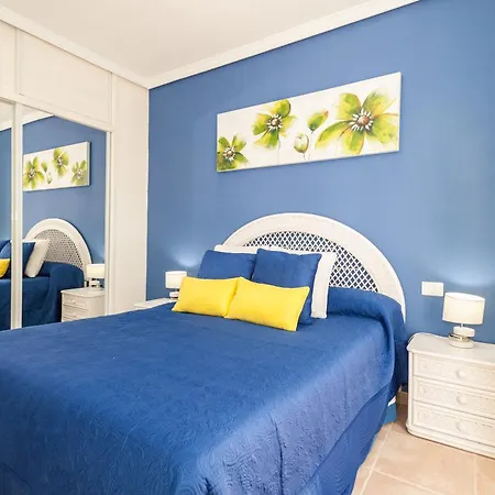 Вилла Vanesa Luxury Private With A Heated Pool, 4 Bedrooms And 4 Bathrooms *