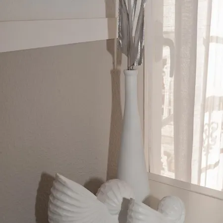 Vanesa Luxury Private With A Heated Pool, 4 Bedrooms And 4 Bathrooms וילה אדחה