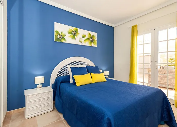 Vanesa Luxury Private With A Heated Pool, 4 Bedrooms And 4 Bathrooms Вилла Адехе