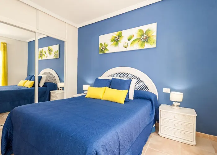 Вилла Vanesa Luxury Private With A Heated Pool, 4 Bedrooms And 4 Bathrooms *