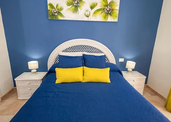 Vanesa Luxury Private With A Heated Pool, 4 Bedrooms And 4 Bathrooms *