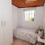 Vanesa Luxury Private With A Heated Pool, 4 Bedrooms And 4 Bathrooms Вілла