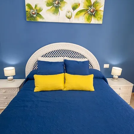 Vanesa Luxury Private With A Heated Pool, 4 Bedrooms And 4 Bathrooms Адехе