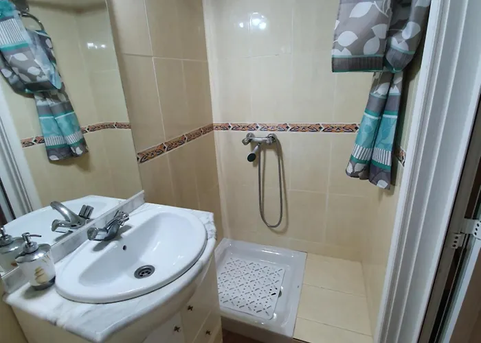 Вілла Vanesa Luxury Private With A Heated Pool, 4 Bedrooms And 4 Bathrooms *