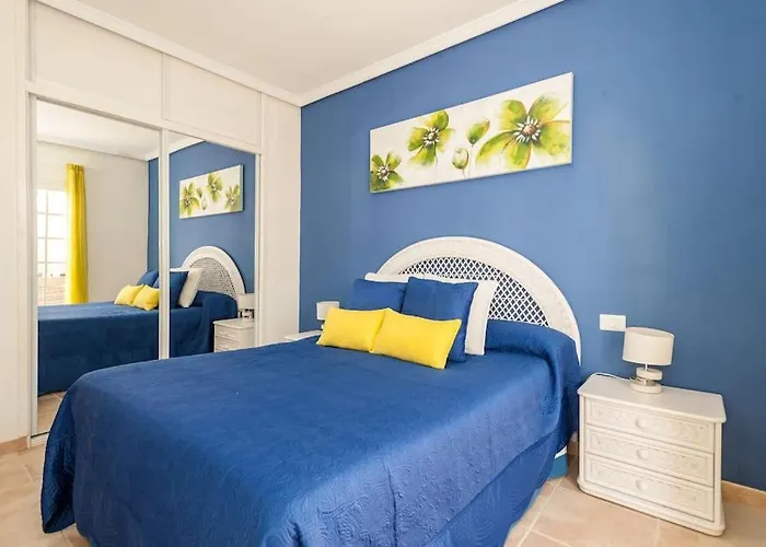 Vanesa Luxury Private With A Heated Pool, 4 Bedrooms And 4 Bathrooms *