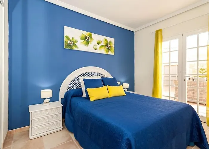 Vanesa Luxury Private With A Heated Pool, 4 Bedrooms And 4 Bathrooms Вілла *