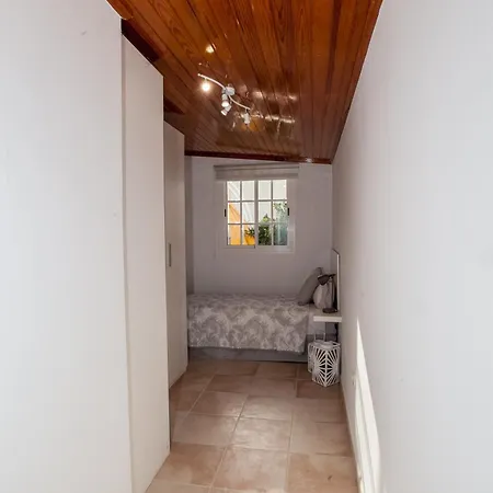 Vanesa Luxury Private With A Heated Pool, 4 Bedrooms And 4 Bathrooms Вилла