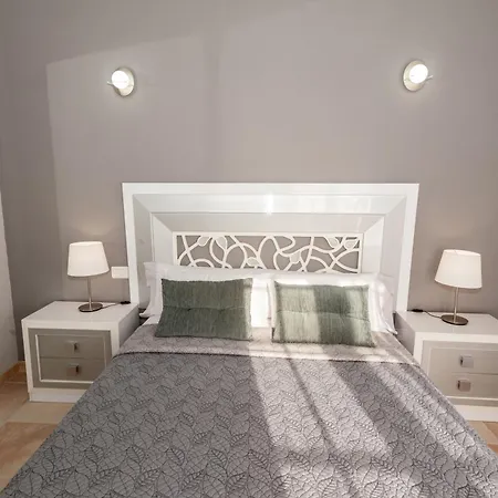 Vanesa Luxury Private With A Heated Pool, 4 Bedrooms And 4 Bathrooms