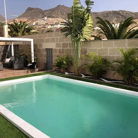 Vanesa Luxury Private With A Heated Pool, 4 Bedrooms And 4 Bathrooms * Costa Adeje (Tenerife)