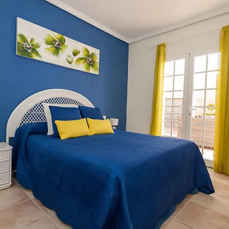 Vanesa Luxury Private With A Heated Pool, 4 Bedrooms And 4 Bathrooms Costa Adeje (Tenerife)