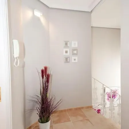 Vanesa Luxury Private With A Heated Pool, 4 Bedrooms And 4 Bathrooms *