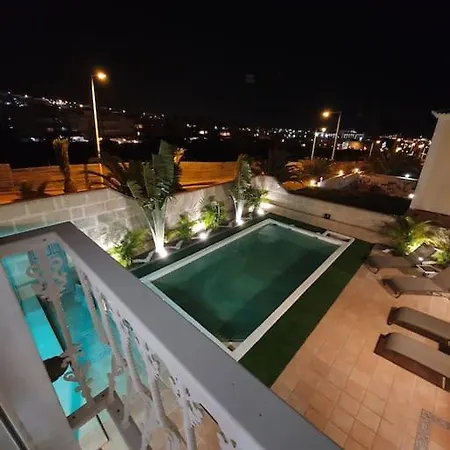 Vanesa Luxury Private With A Heated Pool, 4 Bedrooms And 4 Bathrooms * Costa Adeje (Tenerife)